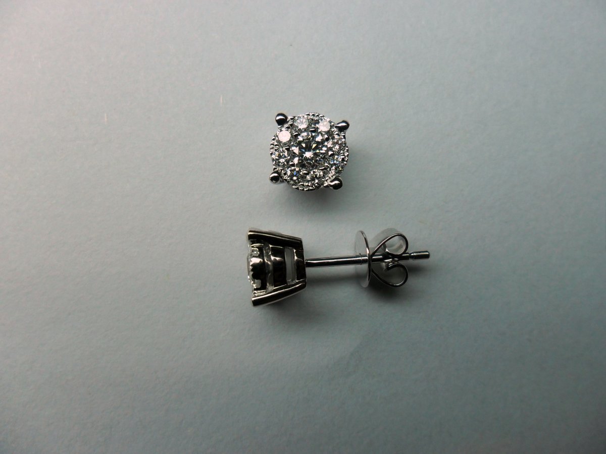 Halo Oorknoppen Witgoud